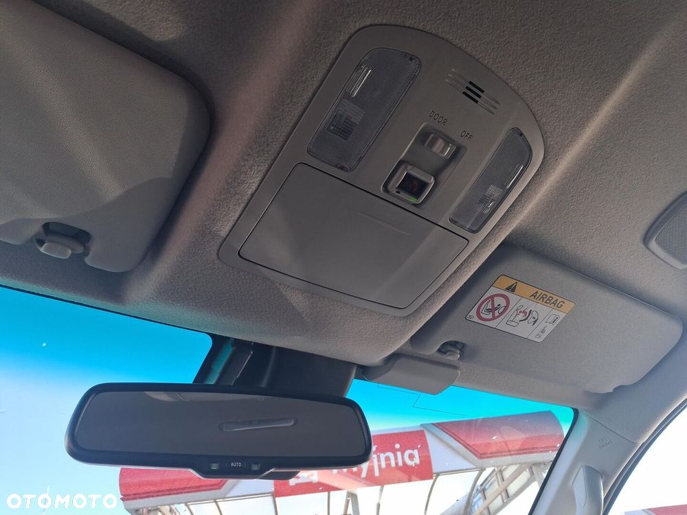 Toyota Hilux 2.8 D-4D mHEV Double Cab Executive 4x4 - 29