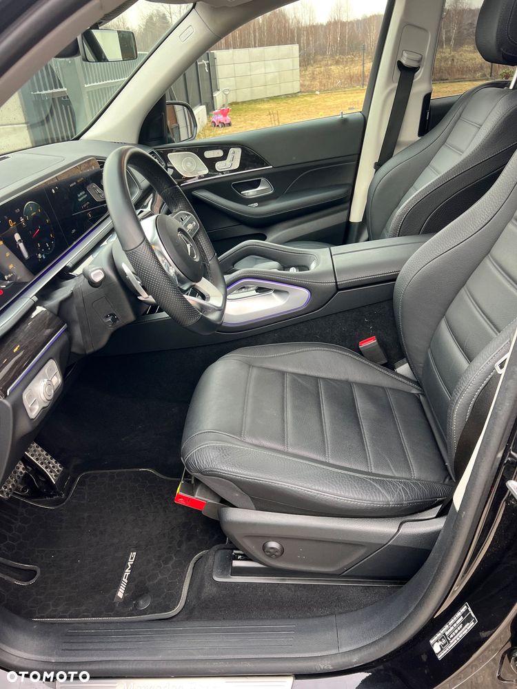 Mercedes-Benz GLS - 11