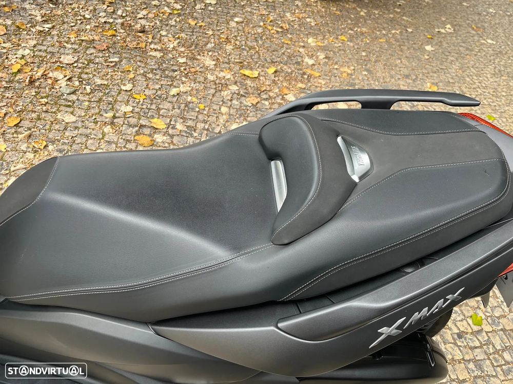 Yamaha X-Max - 7