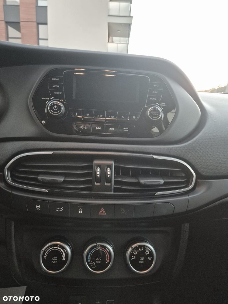 Fiat Tipo 1.4 16v Street - 7
