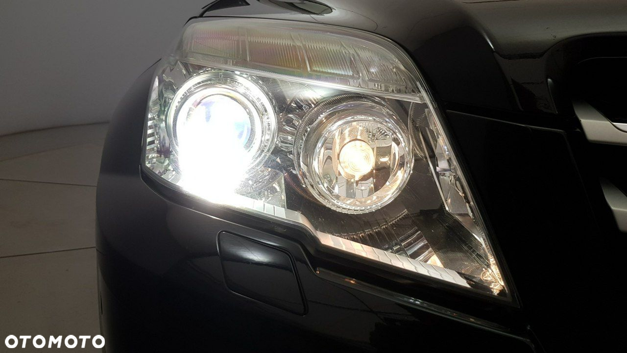 Mercedes-Benz GLK - 15