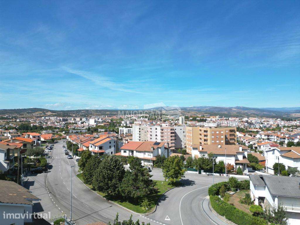 Exclusivo! Moradia de Sonho à Venda em Bragança - Grande imagem: 4/23