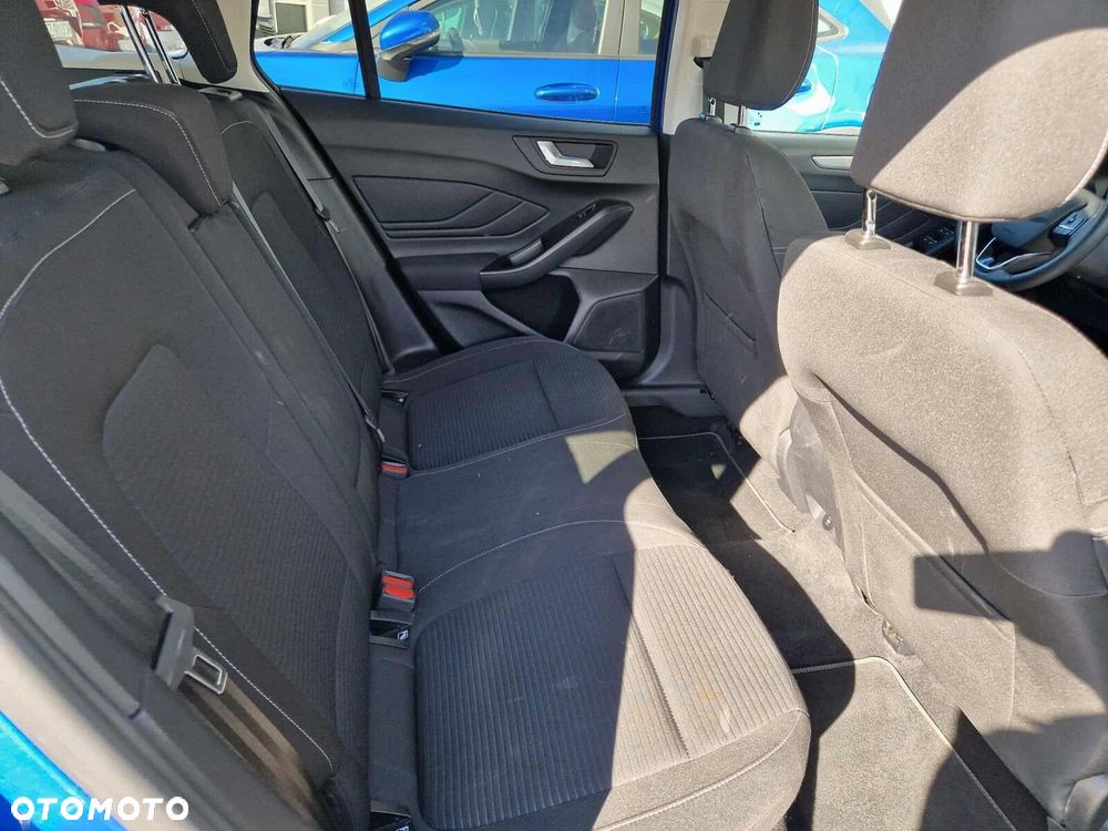 Ford Focus SW 1.0 EcoBoost mHEV Titanium X - 32