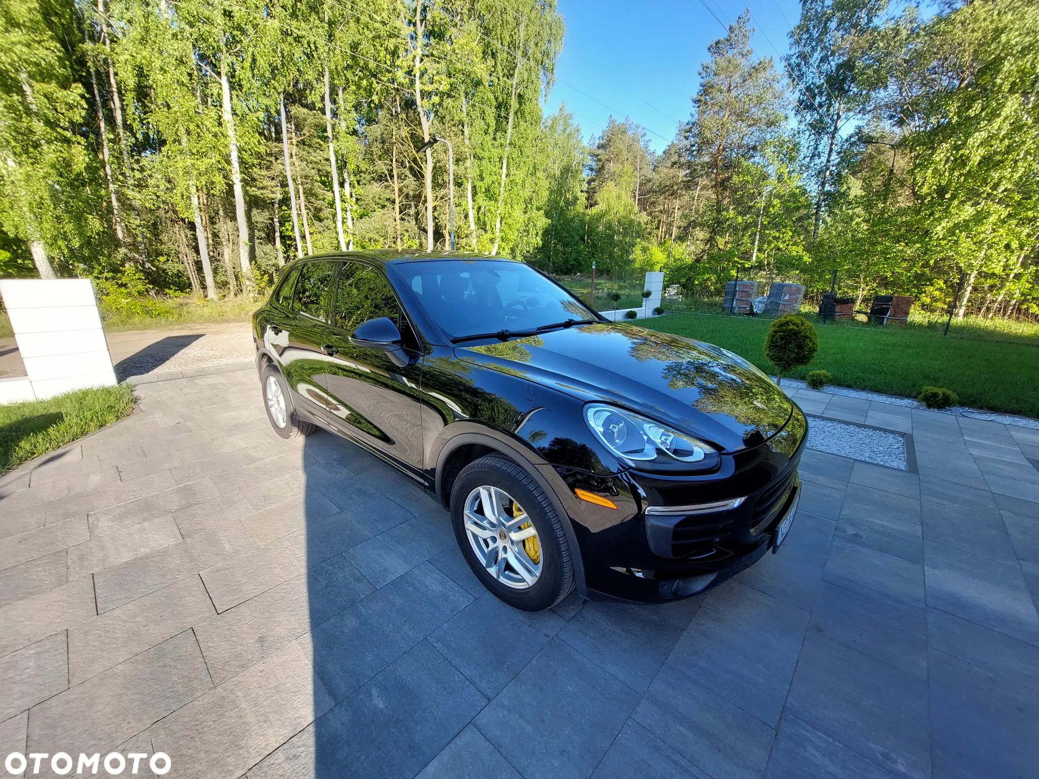 Porsche Cayenne - 1