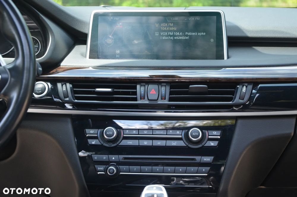 BMW X5 xDrive35i - 27