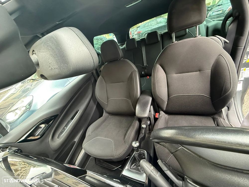 DS DS3 Pure Tech VTi 82 SoChic - 12