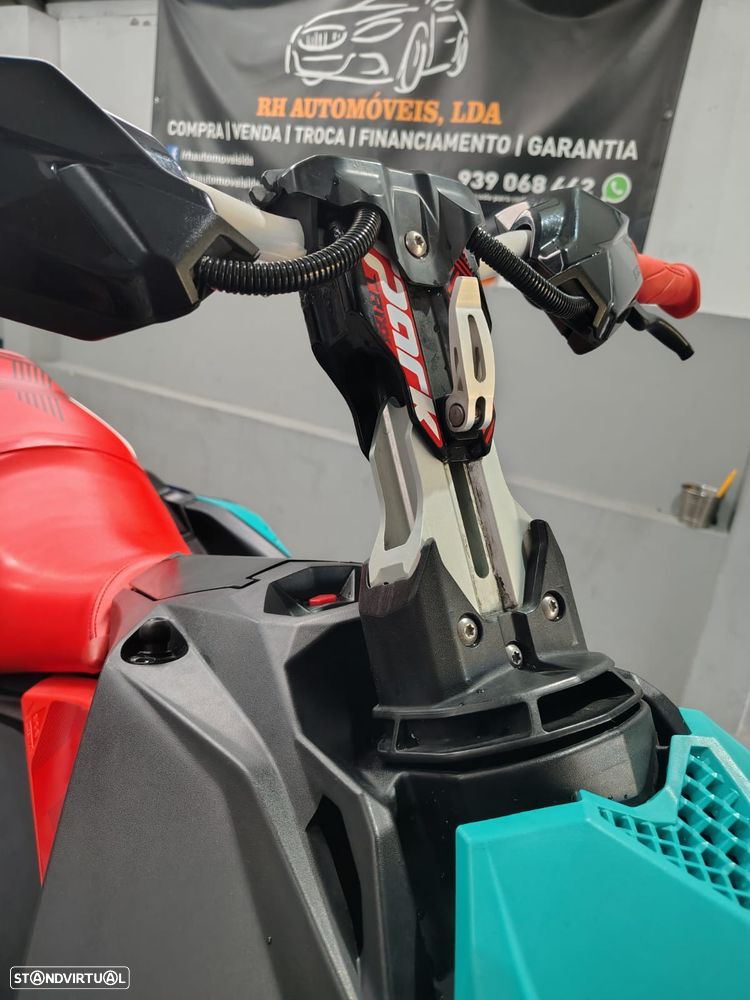 Sea-Doo Spark Trixx - 23