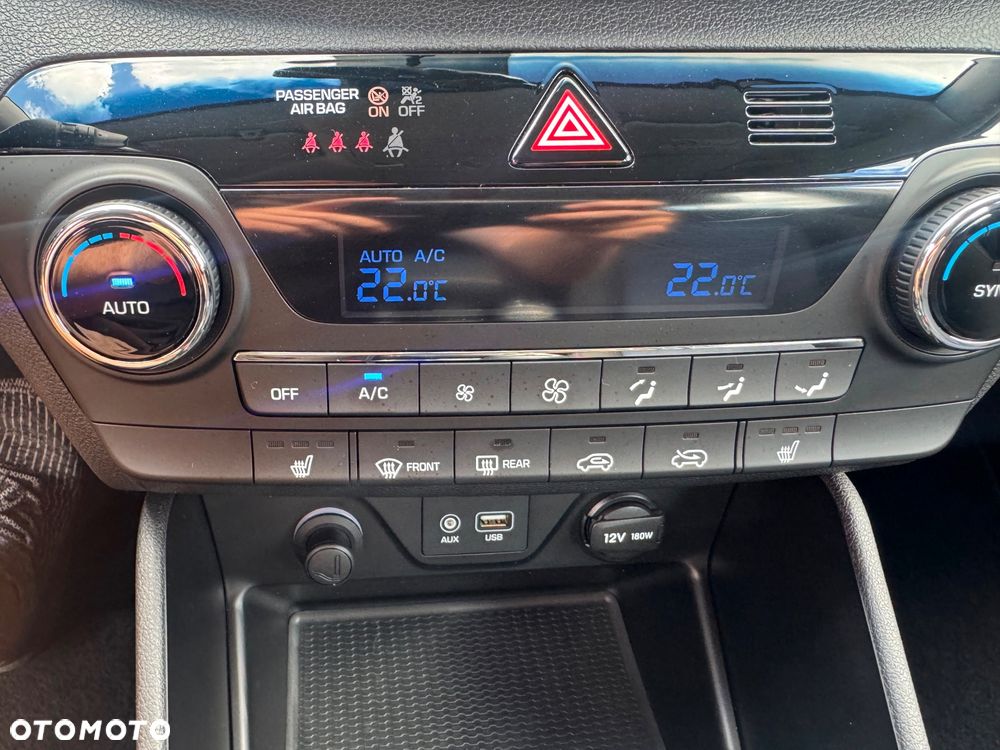Hyundai Tucson blue 1.6 GDi 2WD Navi - 9