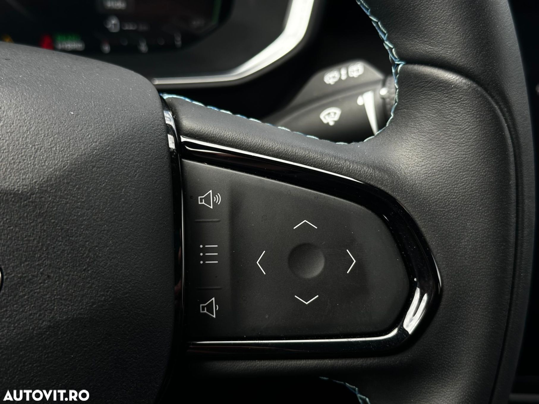 Lynk&Co 01 - 23