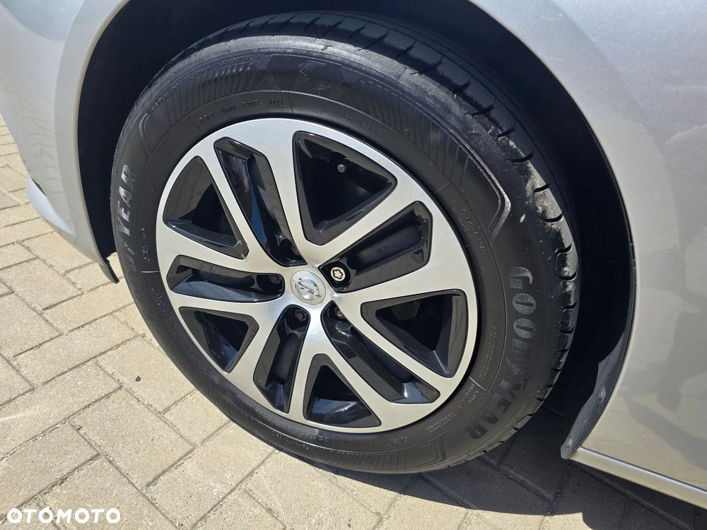 Opel Insignia - 17