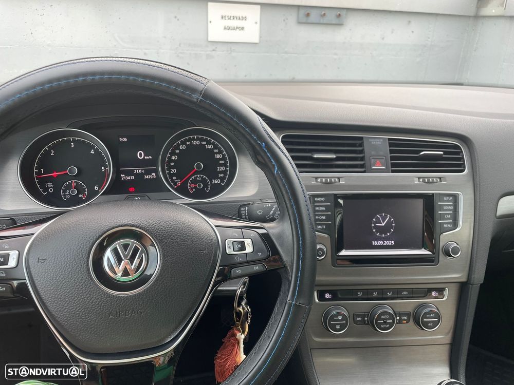 VW Golf 1.6 TDi Confortline - 17