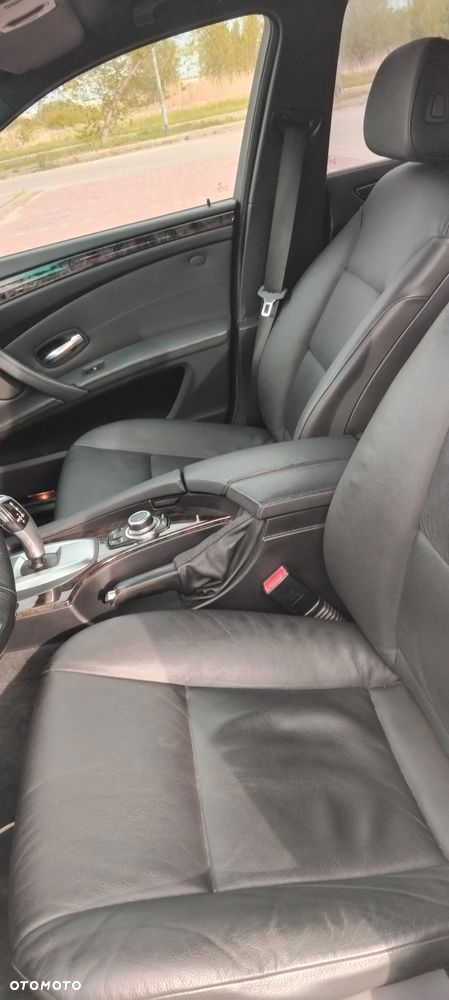 BMW Seria 5 520d Edition Lifestyle - 6
