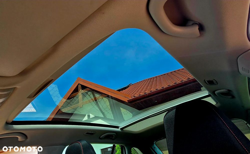 Skoda RAPID 1.4 TSI DSG Monte Carlo - 31