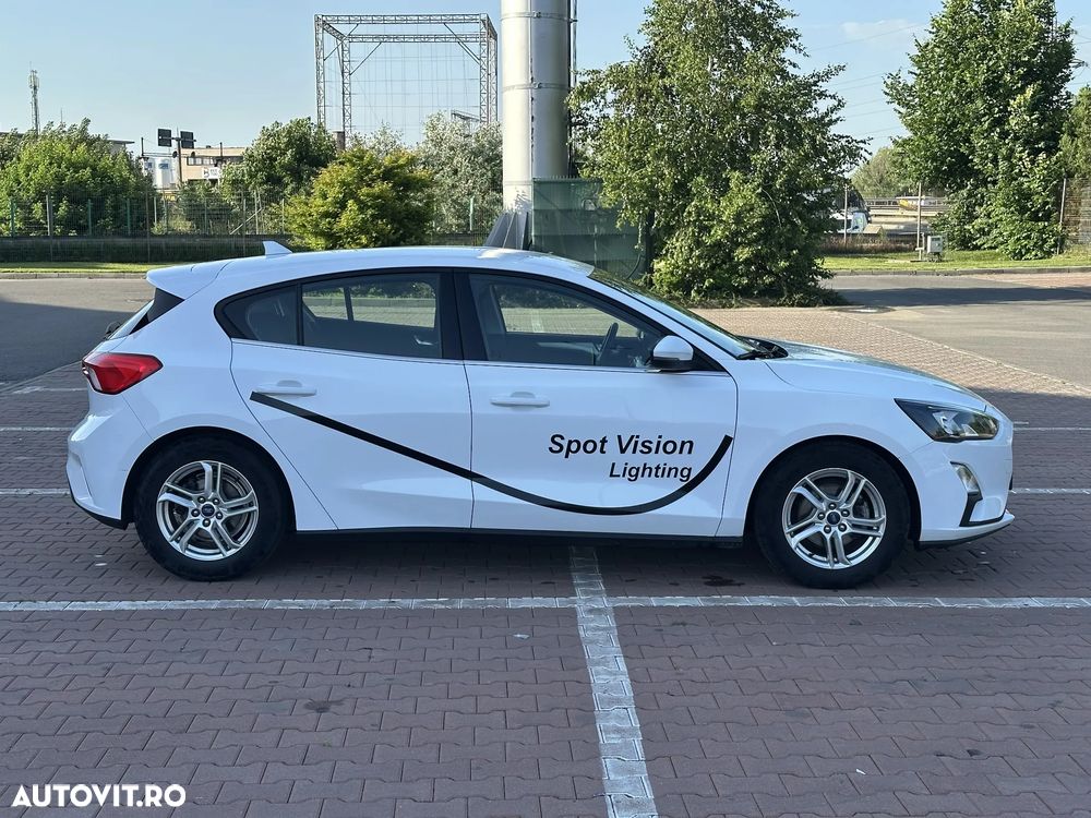 Ford Focus 1.0 EcoBoost Trend - 4