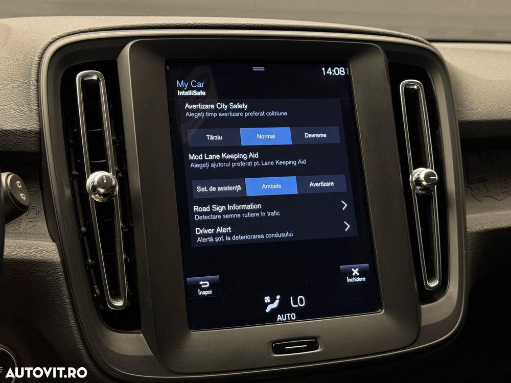 Volvo XC 40 - 16