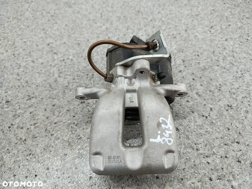 ZACISK HAMULCOWY LEWY TYŁ VW PASSAT B6 2.0 TDI - 3