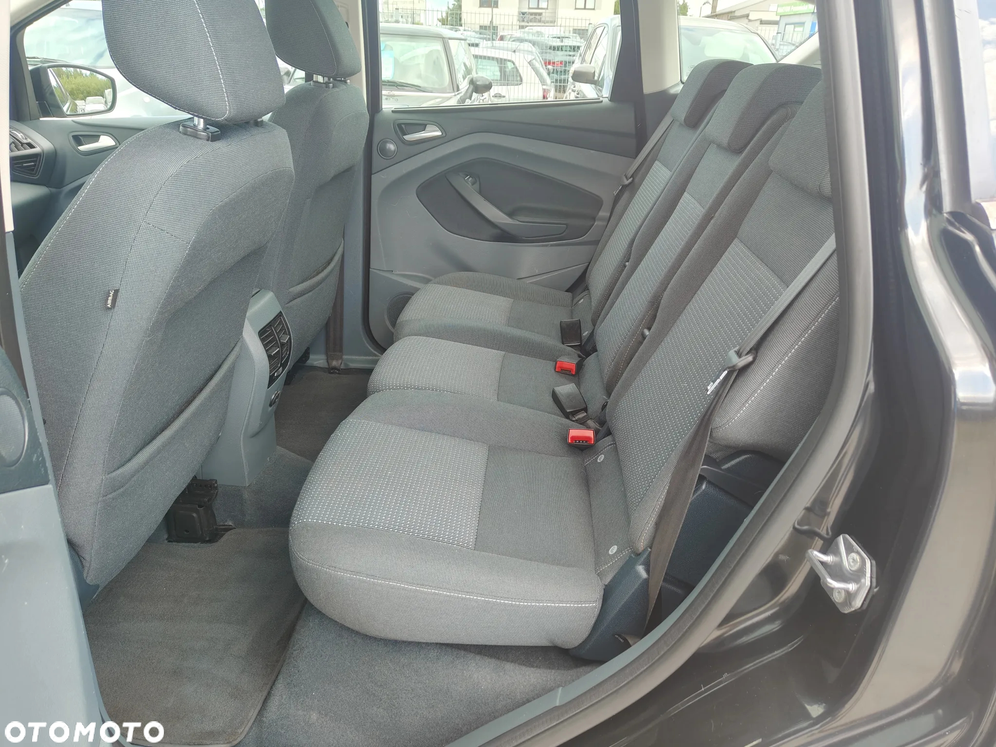 Ford C-MAX - 17