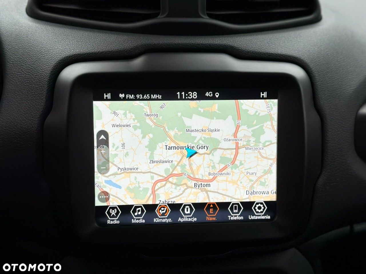 Jeep Renegade - 24