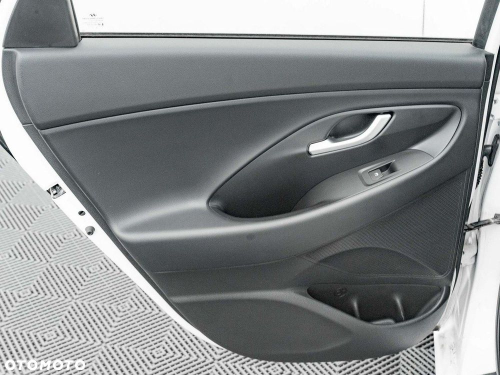 Hyundai i30 1.0 T-GDI Modern - 19