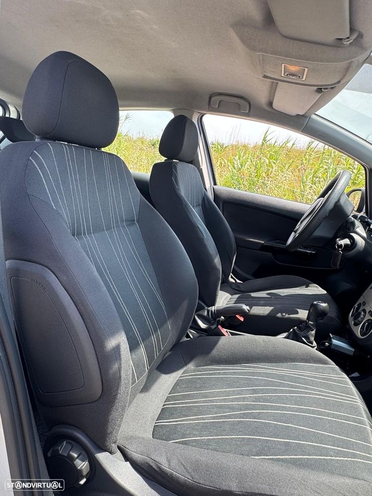 Opel Corsa 1.2 inTouch - 9
