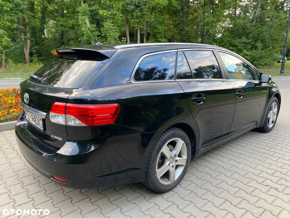 Toyota Avensis Touring Sports 1.8 Multidrive S Comfort - 11