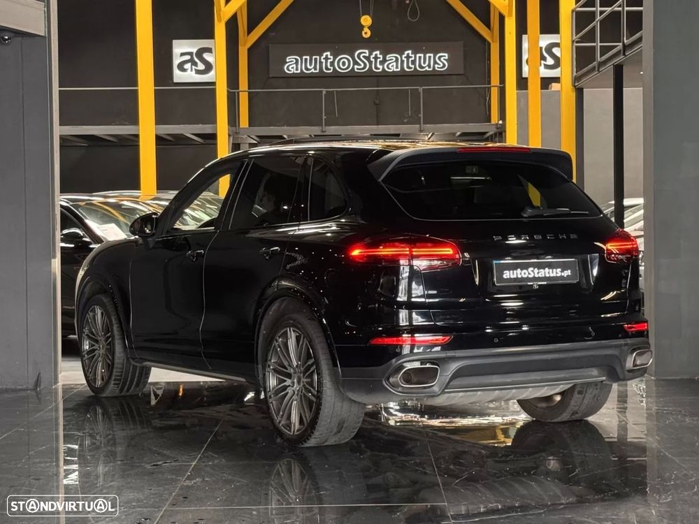 Porsche Cayenne 3.0 V6 - 6