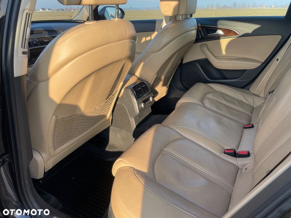 Audi A6 Allroad - 24