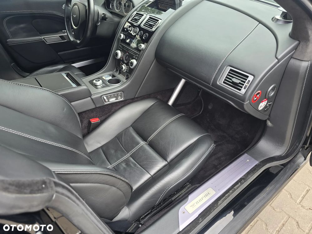 Aston Martin Rapide Luxe Touchtronic II - 22