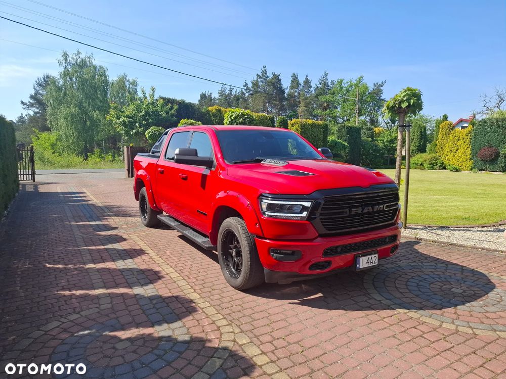 RAM 1500 5.7 Crew Cab Bighorn - 12