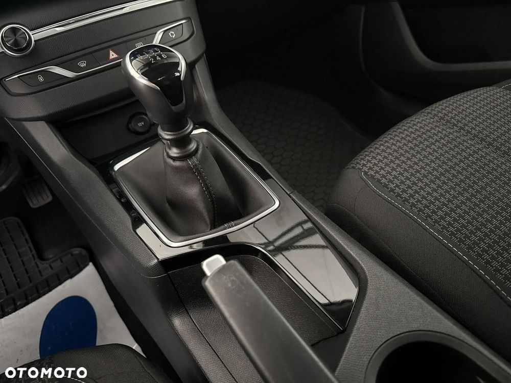 Peugeot 308 - 17