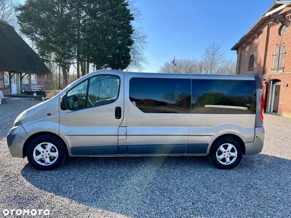 Opel Vivaro L2H1 2.9t - 2