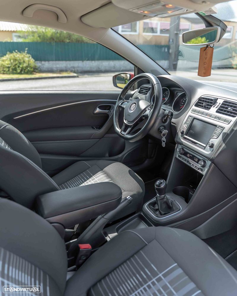 VW Polo 1.0 Trendline - 38