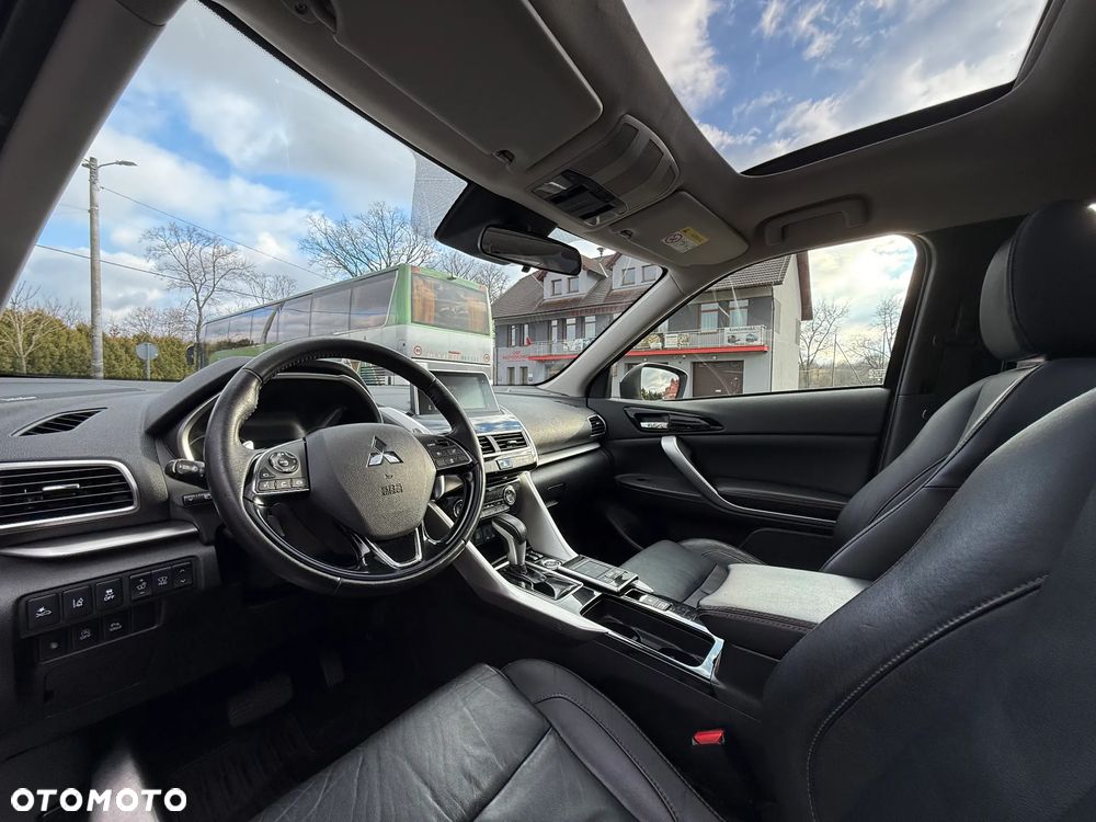 Mitsubishi Eclipse Cross 1.5 T GPF Intense Pro CVT 4WD - 14