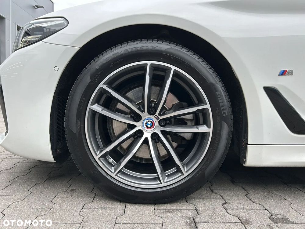 BMW Seria 5 520d xDrive mHEV M Sport sport - 41
