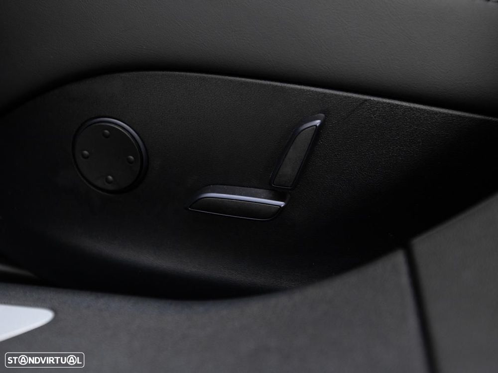 Tesla Model S 75D - 17