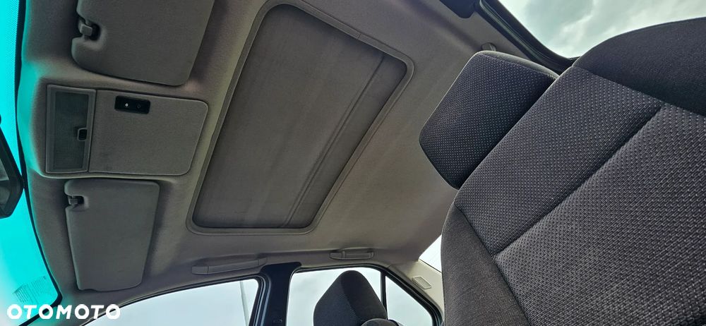 BMW Seria 3 316i - 28