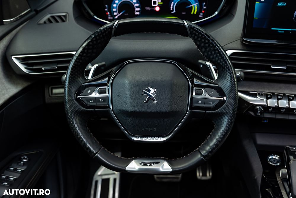 Peugeot 3008 PHEV EAT8 4X4 GT Pack - 21
