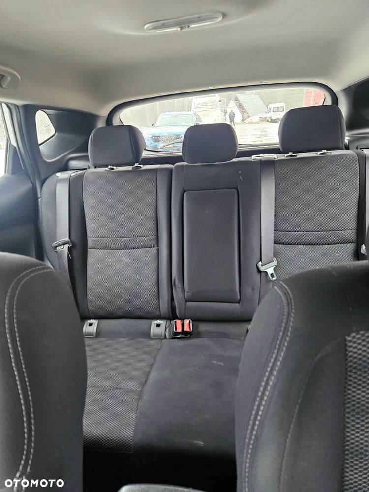 Nissan Qashqai 1.6 DCi 4x4 Visia EU6 - 19