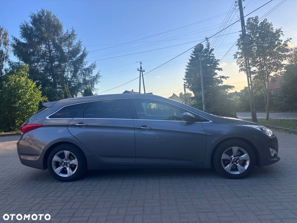 Hyundai i40 Kombi 1.6 Classic - 14