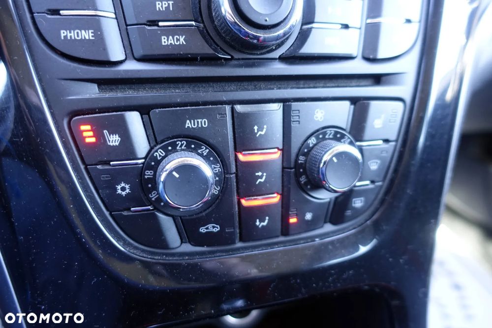 Opel Astra 2.0 BiTurbo CDTI DPF ecoFLEX SportsTourer St - 21