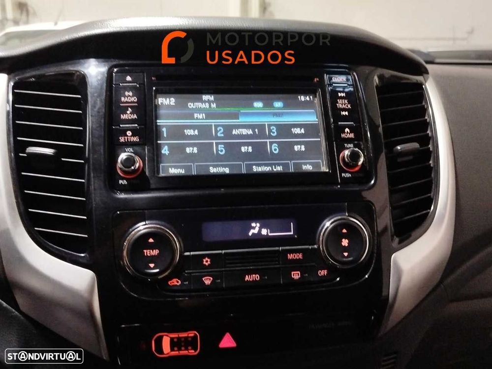 Mitsubishi L200 2.4 DI-D Club Intense Strakar 4WD - 17