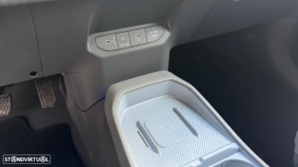 Kia EV3 81.4 kWh Tech - 12