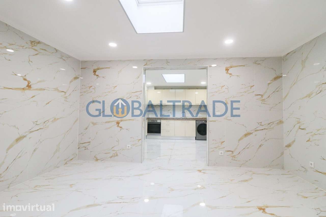 Moradia T3+1 Renovada em São Roque da Lameira - Grande imagem: 5/44