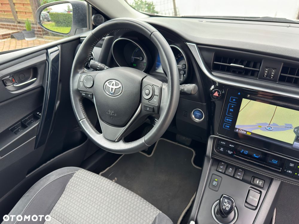 Toyota Auris - 28