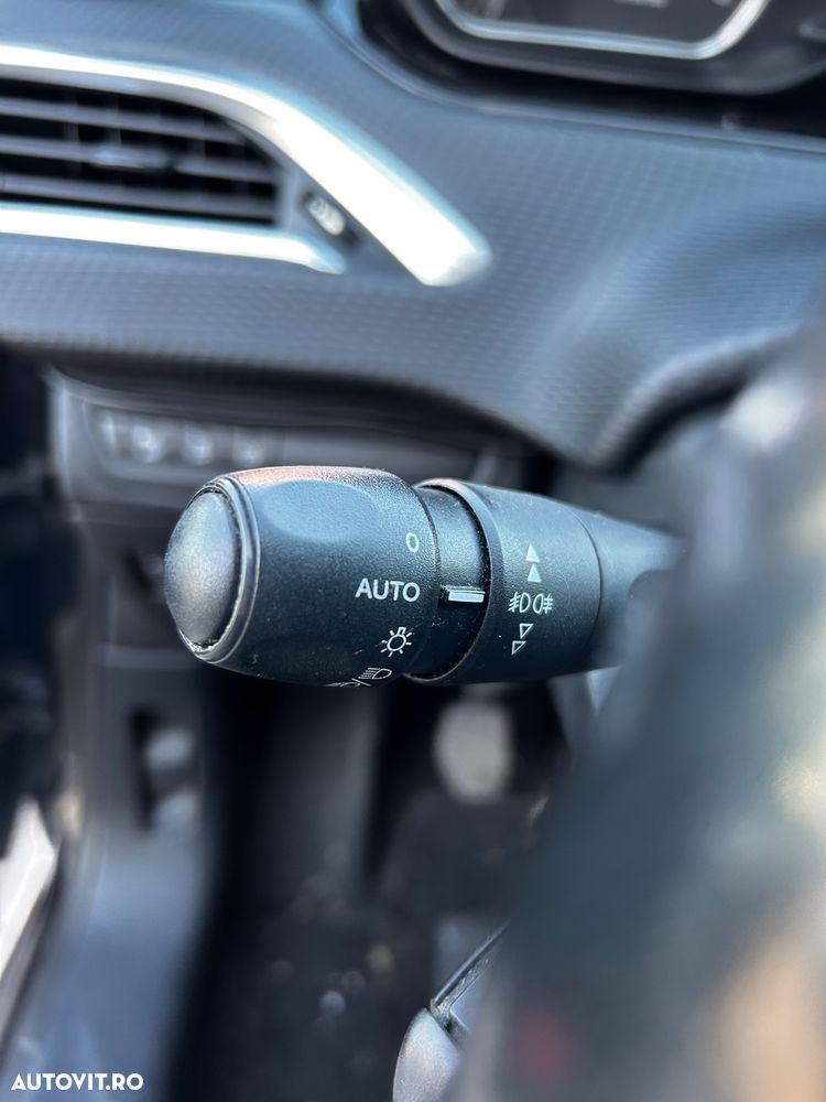 Peugeot 208 Blue-HDi 100 Stop&Start Active - 20