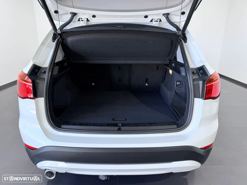 BMW X1 16 d sDrive Advantage - 9