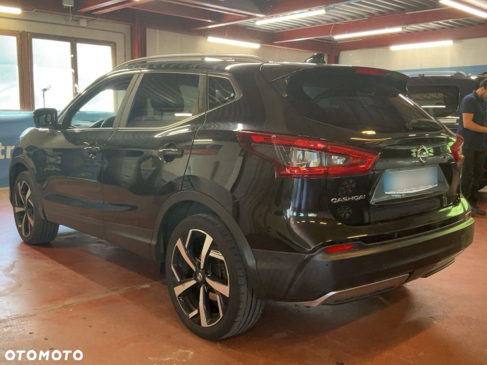 Nissan Qashqai 1.6 DIG-T Tekna+ - 4