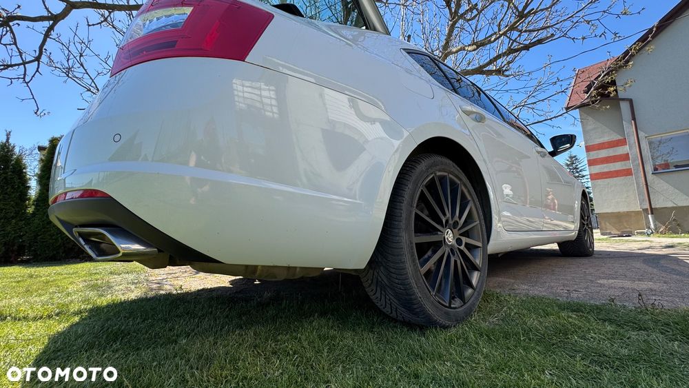 Skoda Octavia 2.0 TSI RS - 5