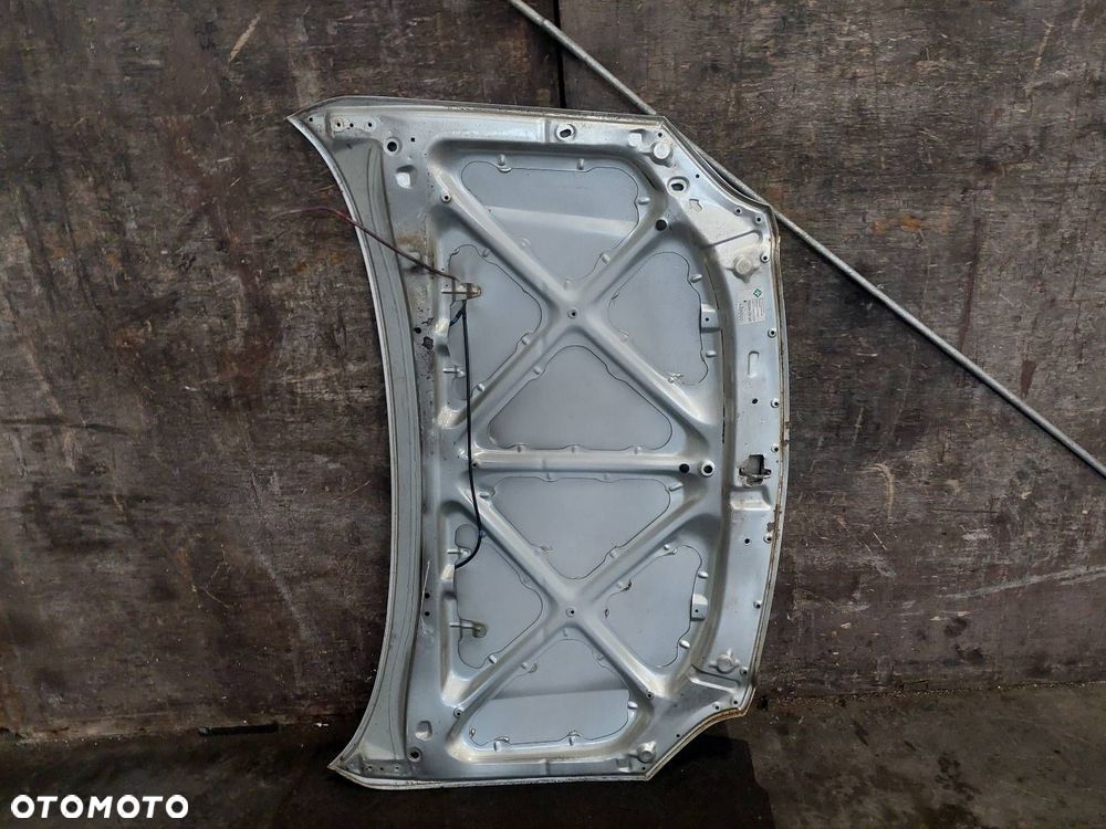 MASKA POKRYWA SILNIKA TOYOTA AVENSIS T25 1C0 - 5