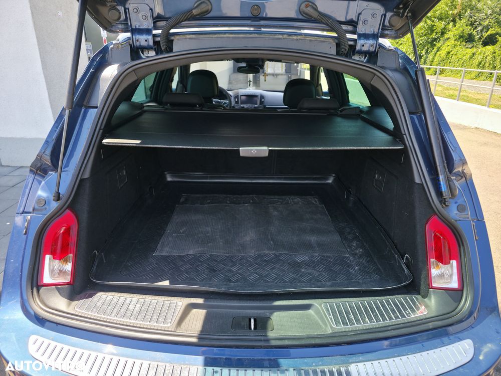 Opel Insignia 2.0 CDTI ECOTEC 4X4 Country Aut. - 9